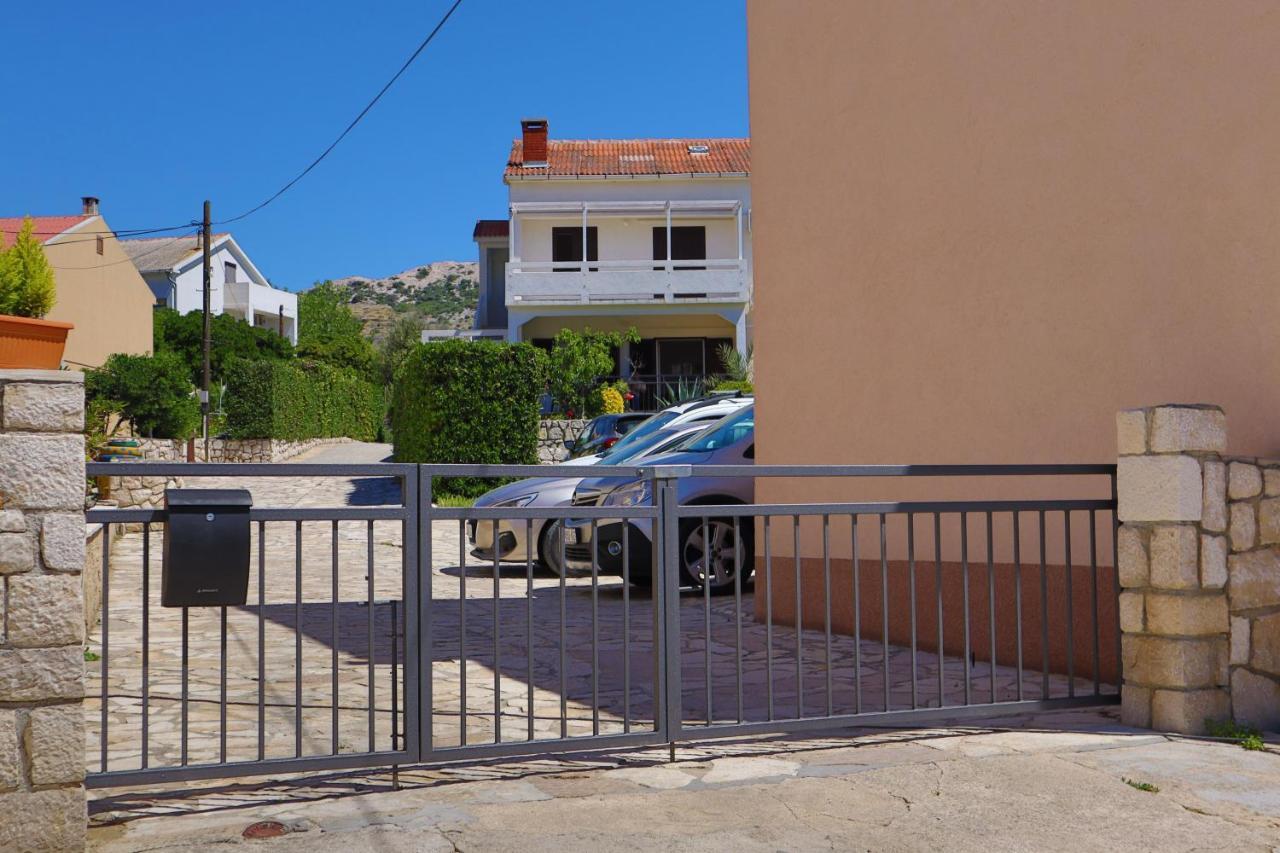פג Apartmani Nana Mija מראה חיצוני תמונה